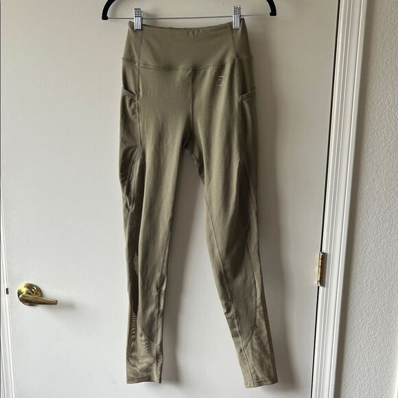 Gymshark Pants - Gymshark Khaki Leggings size S GUC